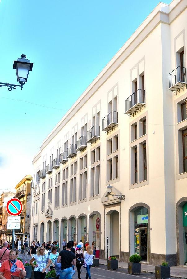 Alla Corte Maqueda パレルモ エクステリア 写真